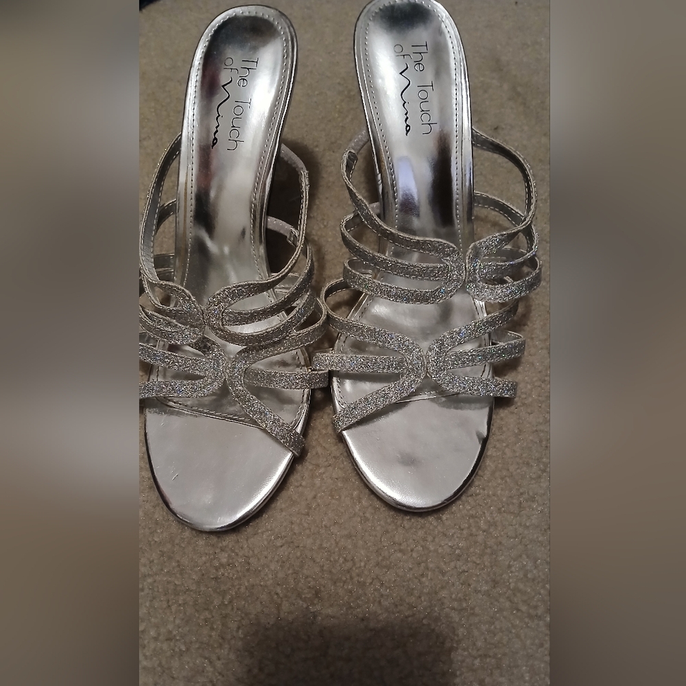 Touch of Nina Glittering Silver Heels